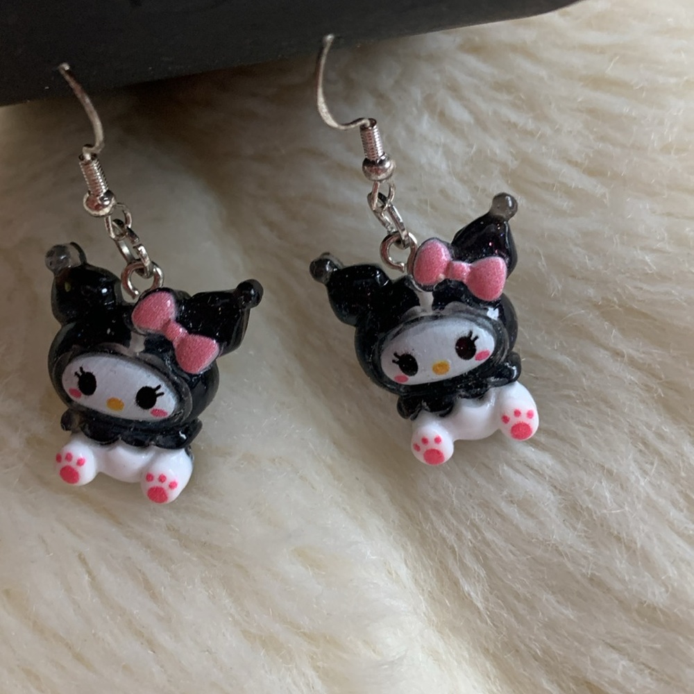 Hello Kitty earrings pierced